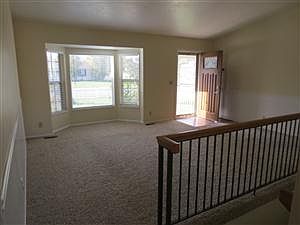 3rd image of 12047 S Kenmore Cir