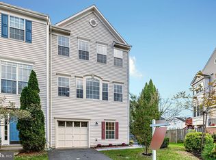 21653 Kings Crossing Ter, Ashburn, VA