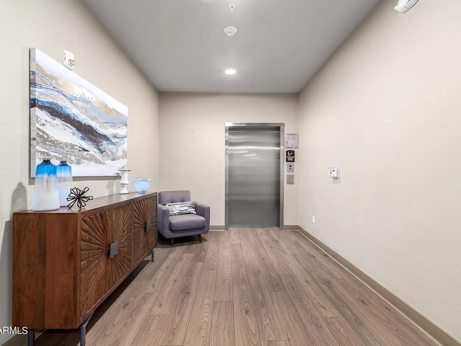 1 bed, 1.5 bath, 1011 sqft, $2,500 — Photo 4