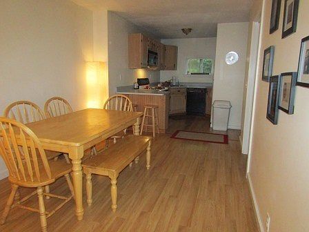 4th image of 124 E Bloss St