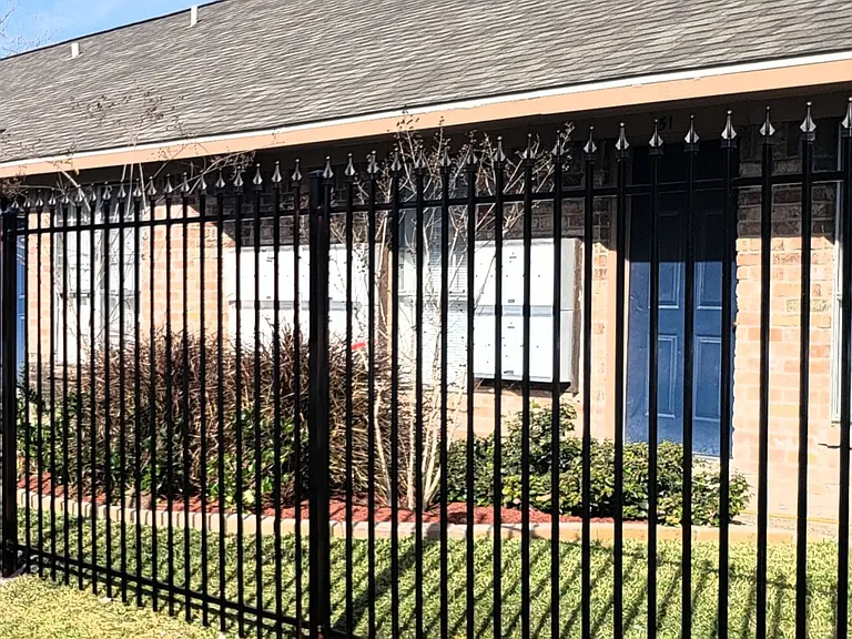 7301 Jensen Dr — Photo 4