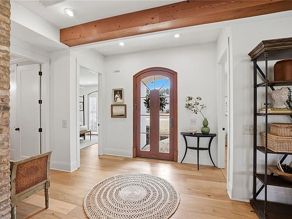 3rd image of 30732 Blue Wing Cres