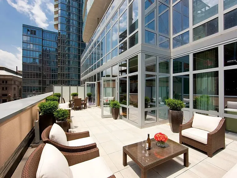 555 W 59th St #15C — Photo 8