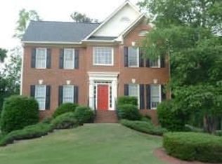 255 Saint Martins Dr SE, Mableton, GA 30126