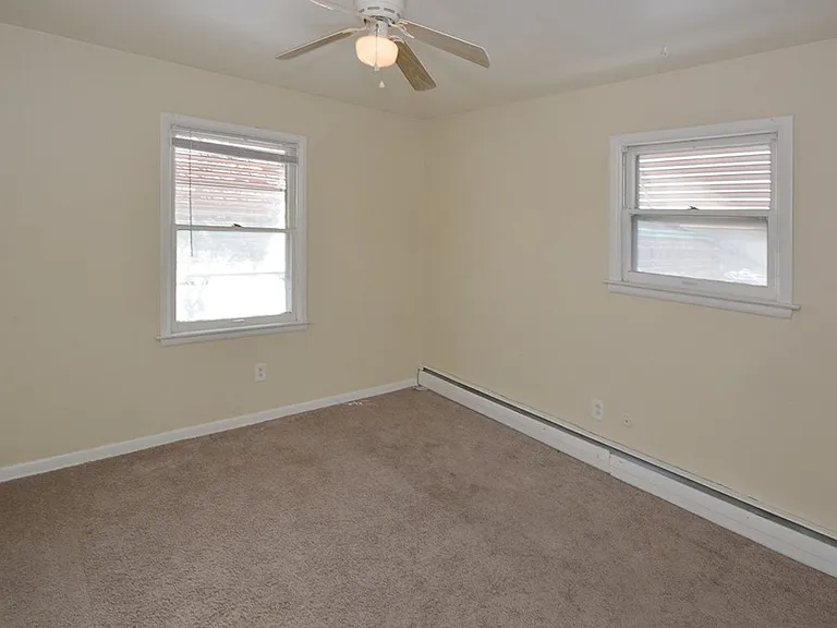 103 Devon Ave #C2 — Photo 13