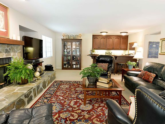4th image of 4037 Sugar Maple Dr
