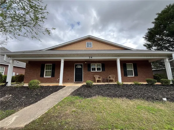 807 W Longleaf Dr Unit 24, Auburn, AL 36832