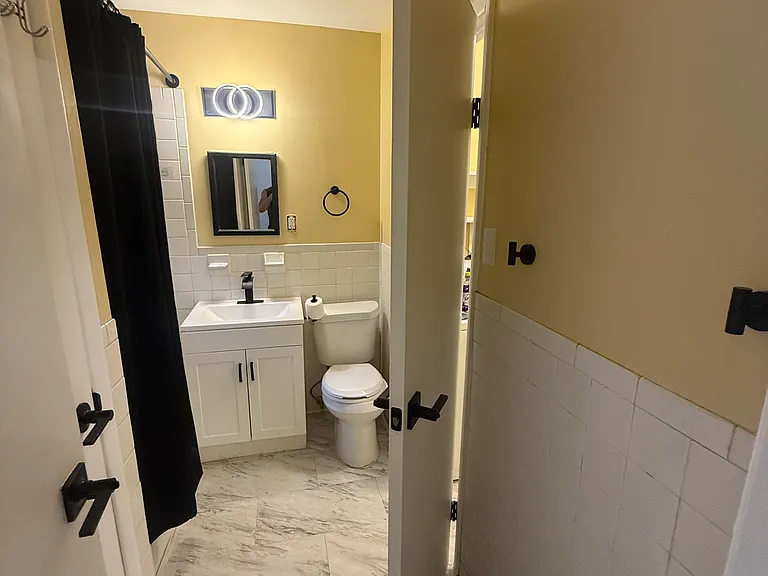1688 Clyde Pl — Photo 8