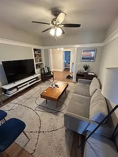 3 bed, 1.0 bath, $3,990 — Photo 4