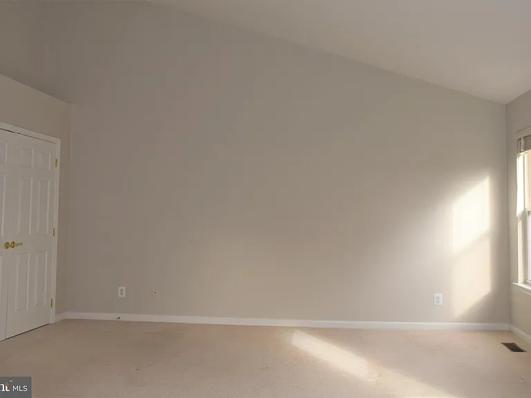 8933 Royal Astor Way — Photo 22