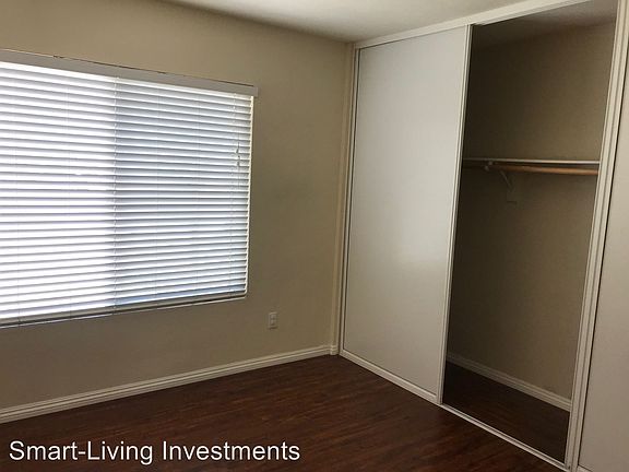 5th image of 22671 Berkshire Ln