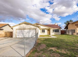 10730 Crab Apple Ln, California City, CA 93505