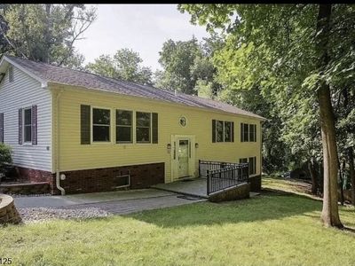 66 Maple St, Watchung, NJ, 07069