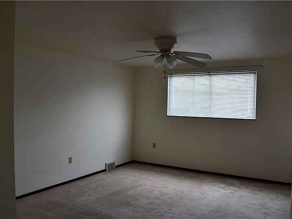 5th image of 2380 Sunset Blvd APT 1