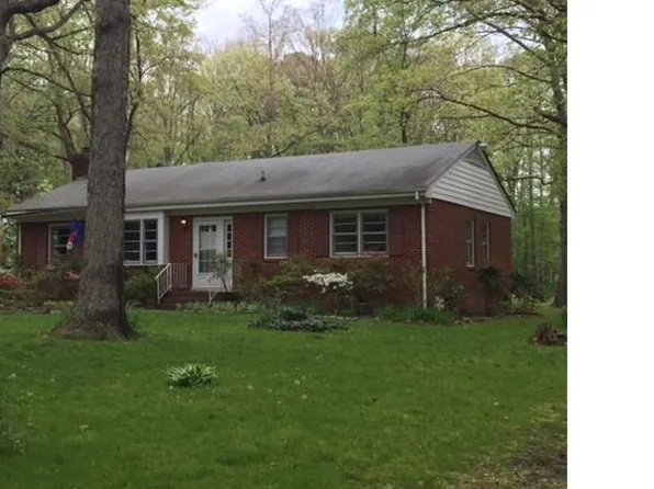10509 Glencoe Rd, Glen Allen, VA 23060