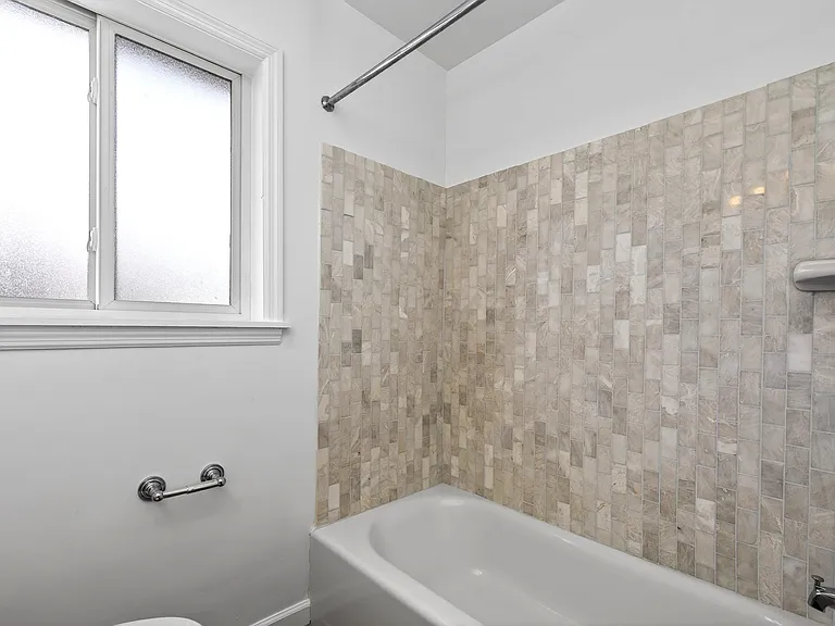 2800 Shafor Blvd #4 — Photo 7