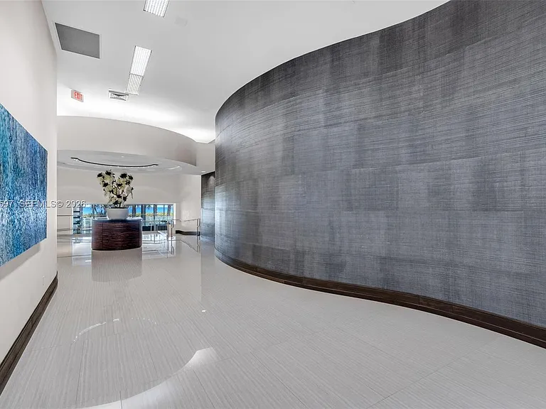 16485 Collins Ave #35C — Photo 40
