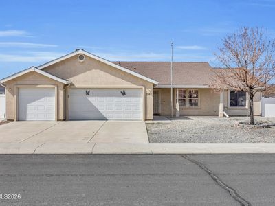 1382 White Bluffs Cir, Fernley, NV, 89408