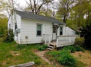 68 Walker Valley Rd, Pine Bush, NY 12566