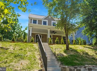 1303 Girard St NE, Washington, DC 20017