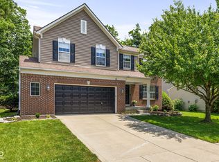11897 Gatwick View Dr, Fishers, IN 46037