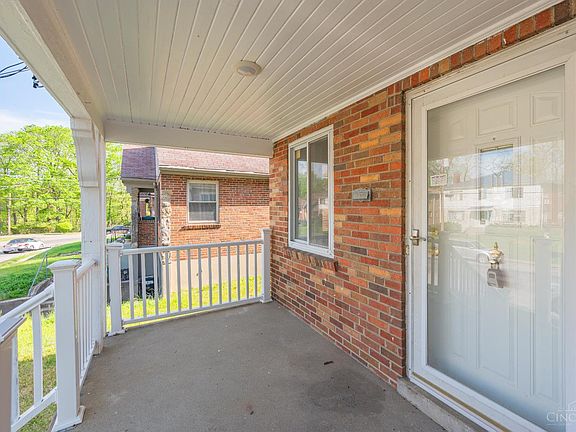 4th image of 5866 Kennedy Ave