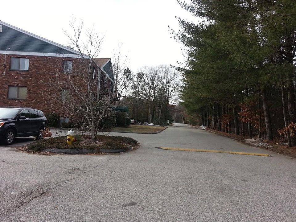 2nd image of 678 Plain St #8