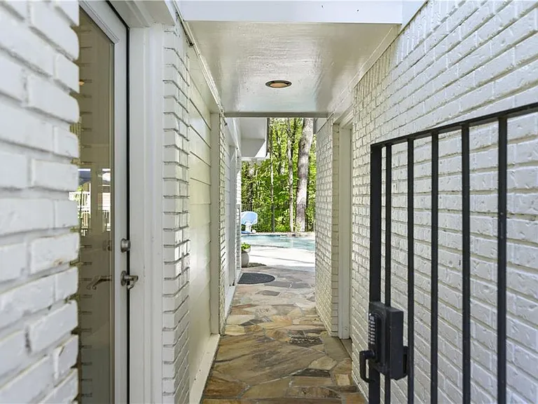 4115 Glen Devon Dr NW — Photo 41