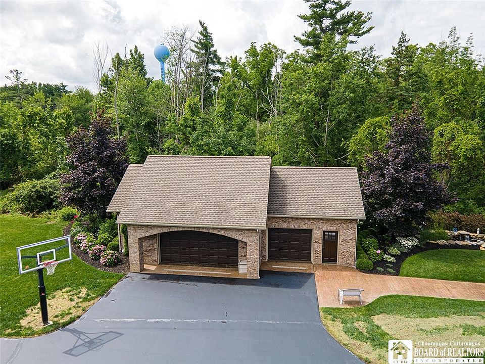 5630 W Lake Rd Fredonia, NY, 14063 Apartments for Rent Zillow