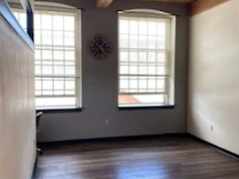 Peach Alley Court — Photo 13