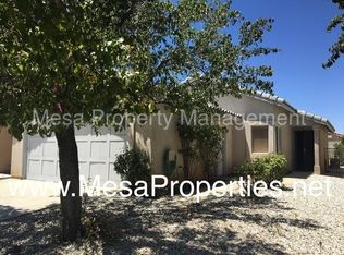 14572 Foothill Rd, Victorville, CA 92394