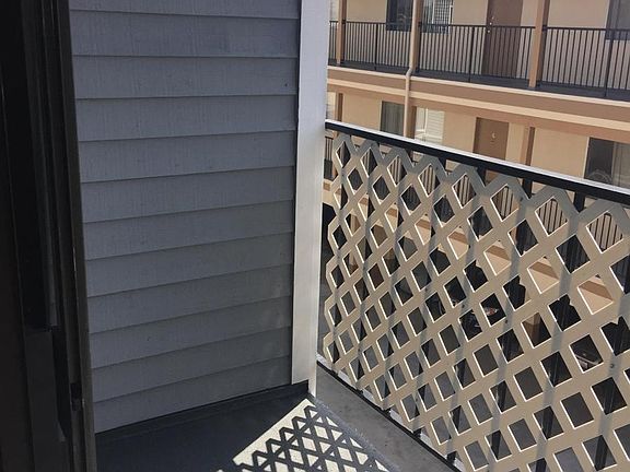 5th image of 13630 Doty Ave APT 6