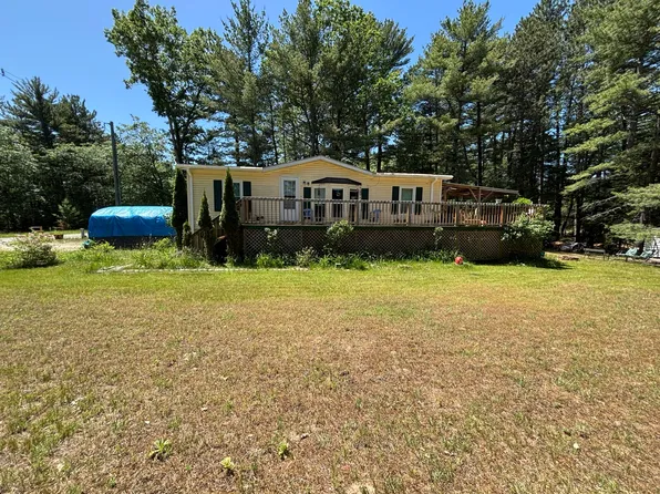 10604 Adams St, Ossineke, MI 49766