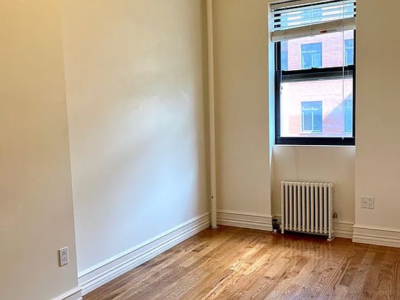 5th image of 139 W 80th St APT 3b
