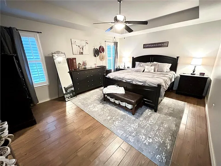 7005 Vineyard Dr — Photo 24