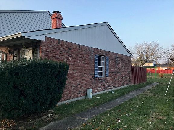 2nd image of 726 Southfield Ct