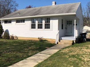 1611 Burris Rd, Rockville, MD 20851