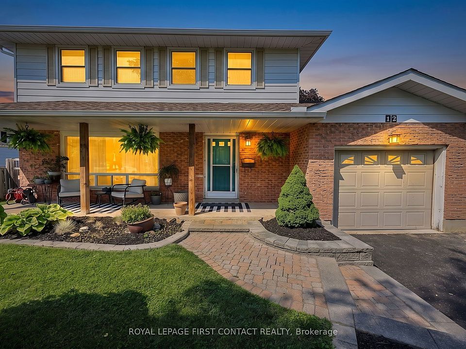 1st image of 12 Davies Cres