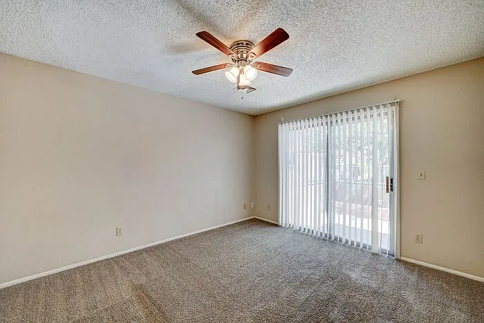 7040 W Olive Ave #92 — Photo 13