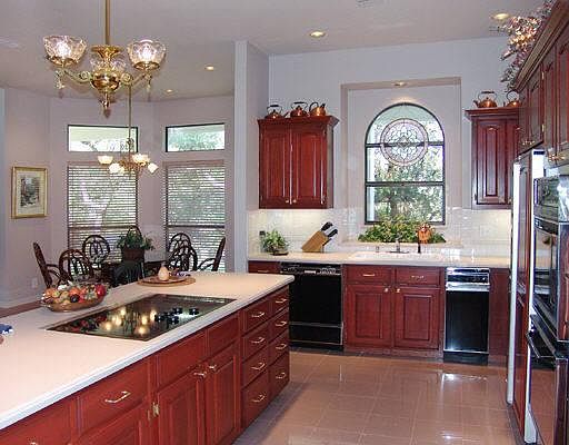 5th image of 22630 SPANISH OAK