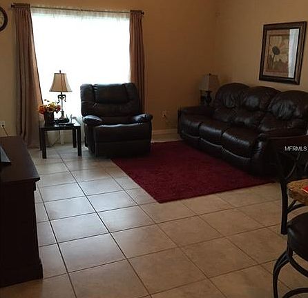2nd image of 1181 Stoneham Dr