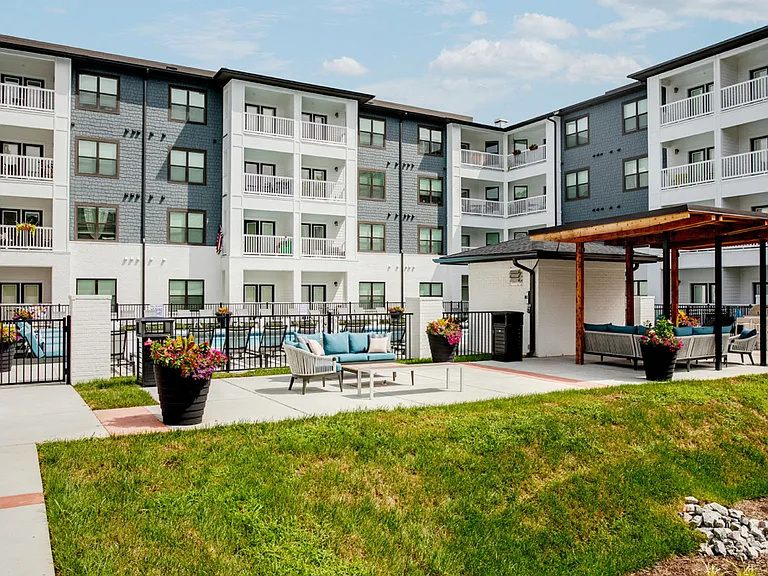 Outdoor Lounge