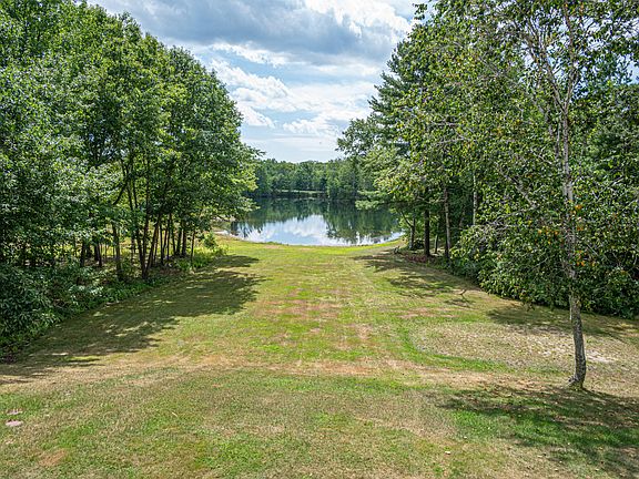 5th image of 85 Running Hill Road