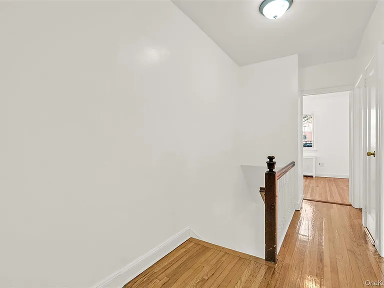 3319 143rd St — Photo 14