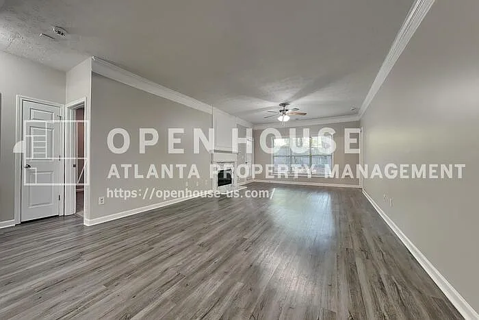 3 bed, 2.0 bath, 1853 sqft, $2,175 — Photo 4