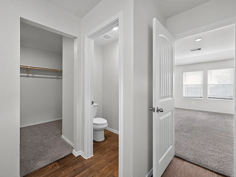 326 Richland Dr — Photo 22