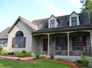 404 Sunnyside Rd, Newmanstown, PA 17073