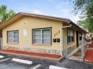 209 NW 9th St #1, Pompano Beach, FL 33060