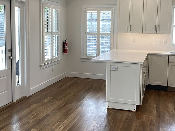 3rd image of 66 Miller St #A