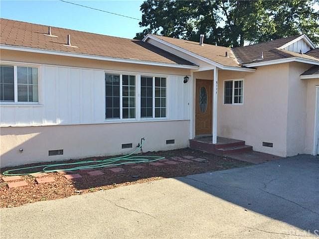 1st image of 5111 Acacia St